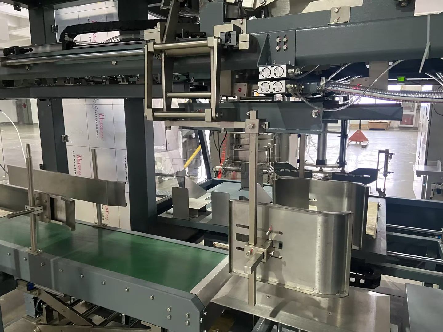 25kg粉末包裝機-粉劑自動包裝機廠家助力工業(yè)自動化升級